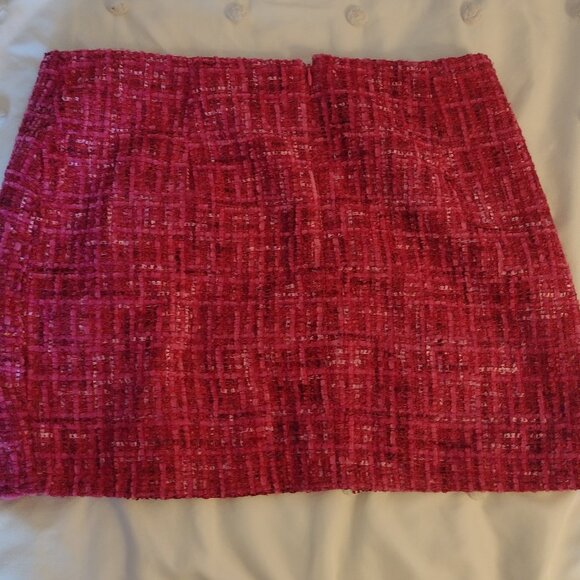 Women's Pink Skirt - Picture 1 of 8